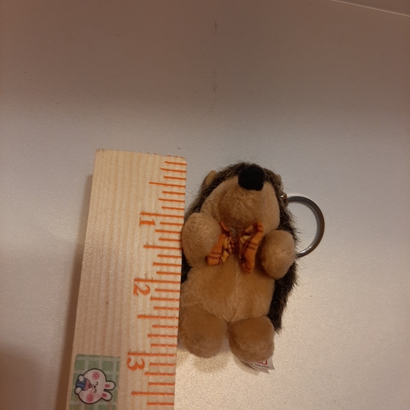 Ensco Nici Hedgehog plush keychain - Picture 2 of 5